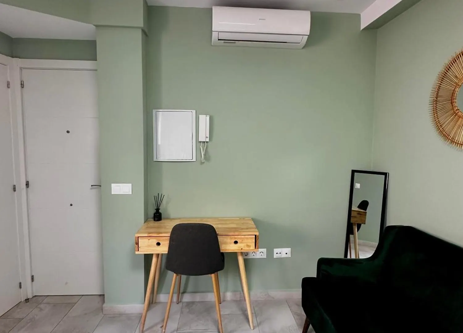 Lovely Studio Apartment Málaga